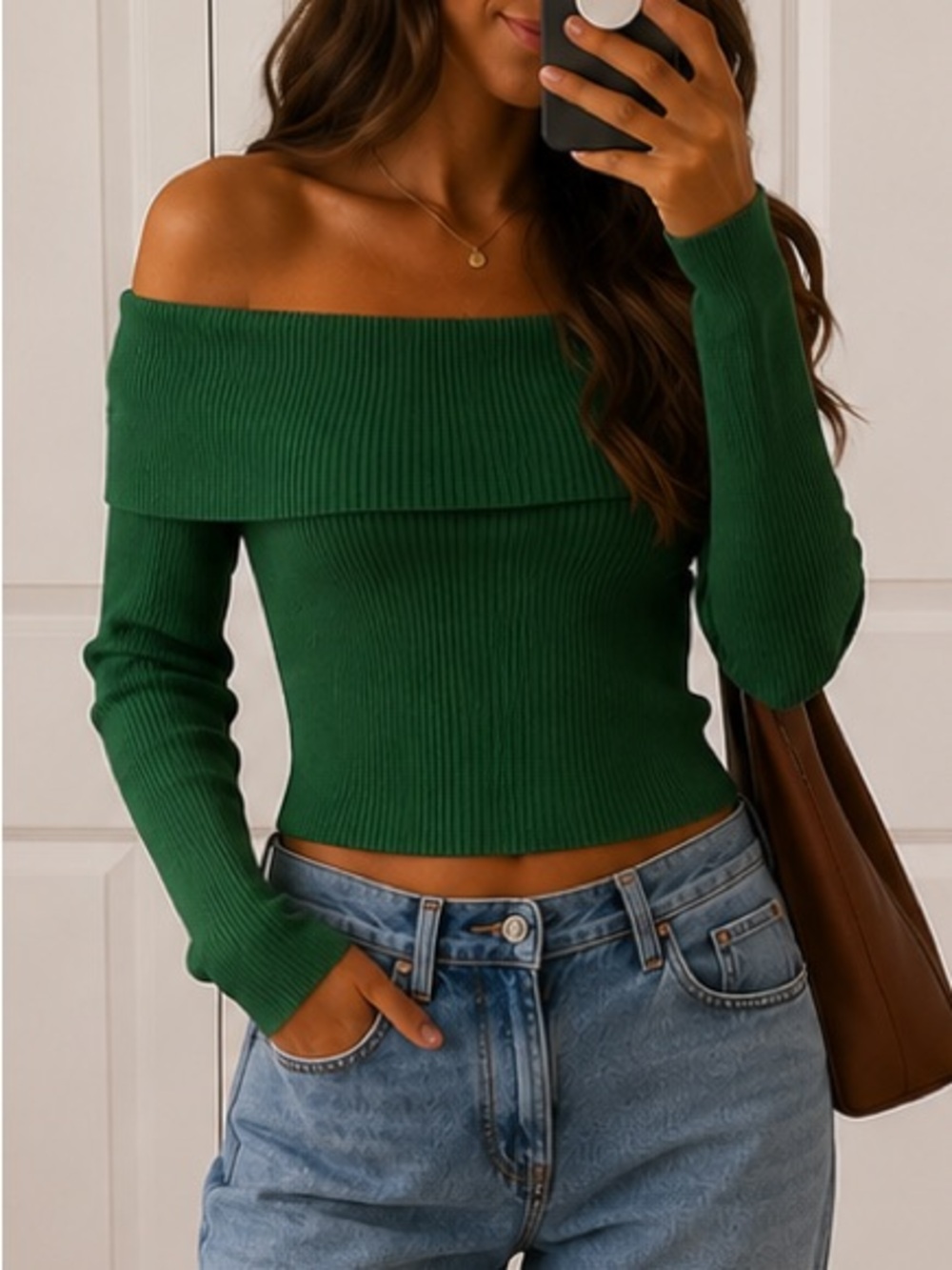 Off-Shoulder Ribbed Crop Top in Emerald Green